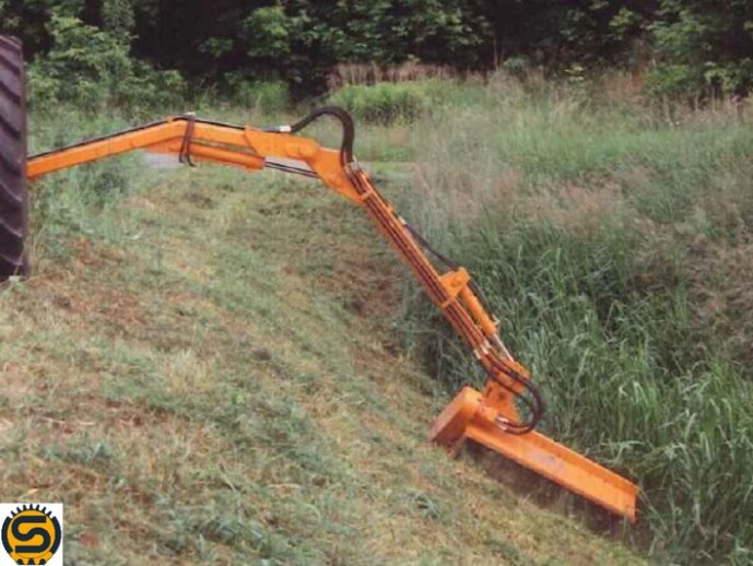 Auslegerarm mit Mulcher